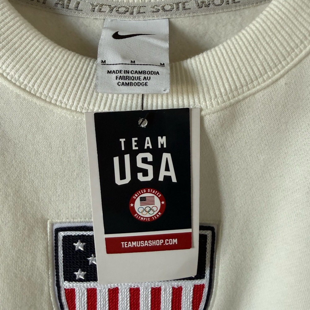 NWT Nike Women's White Team USA PHX Fleece 1924 Pullover Sweatshirt - 1 XS, 2 M - Picture 4 of 10
